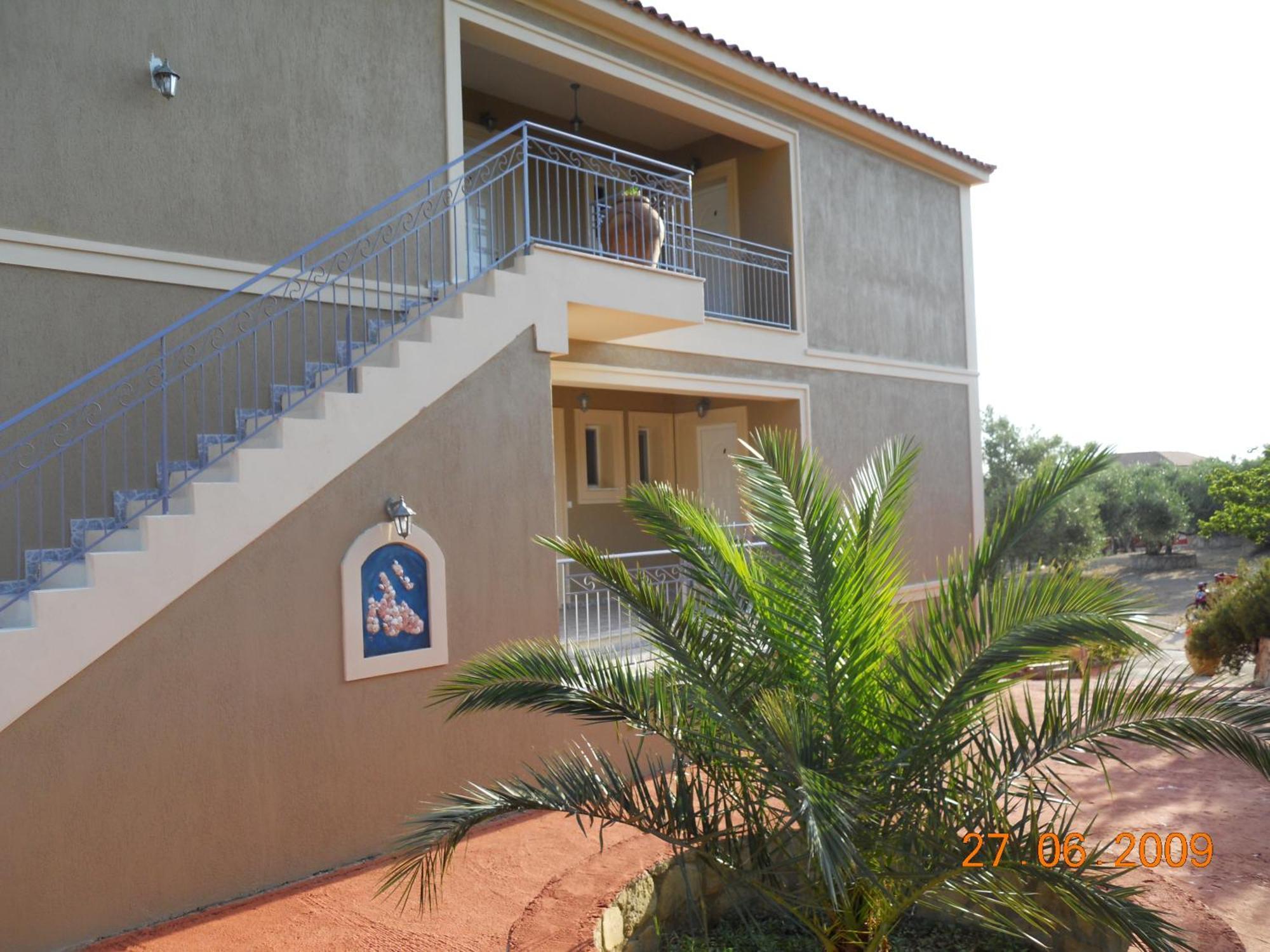Delfinia Apartment *