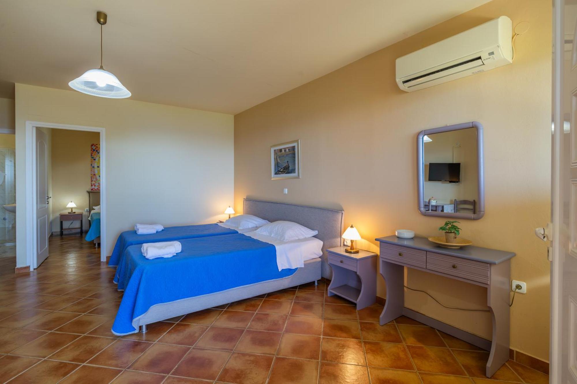 Apartment Delfinia Vlachata