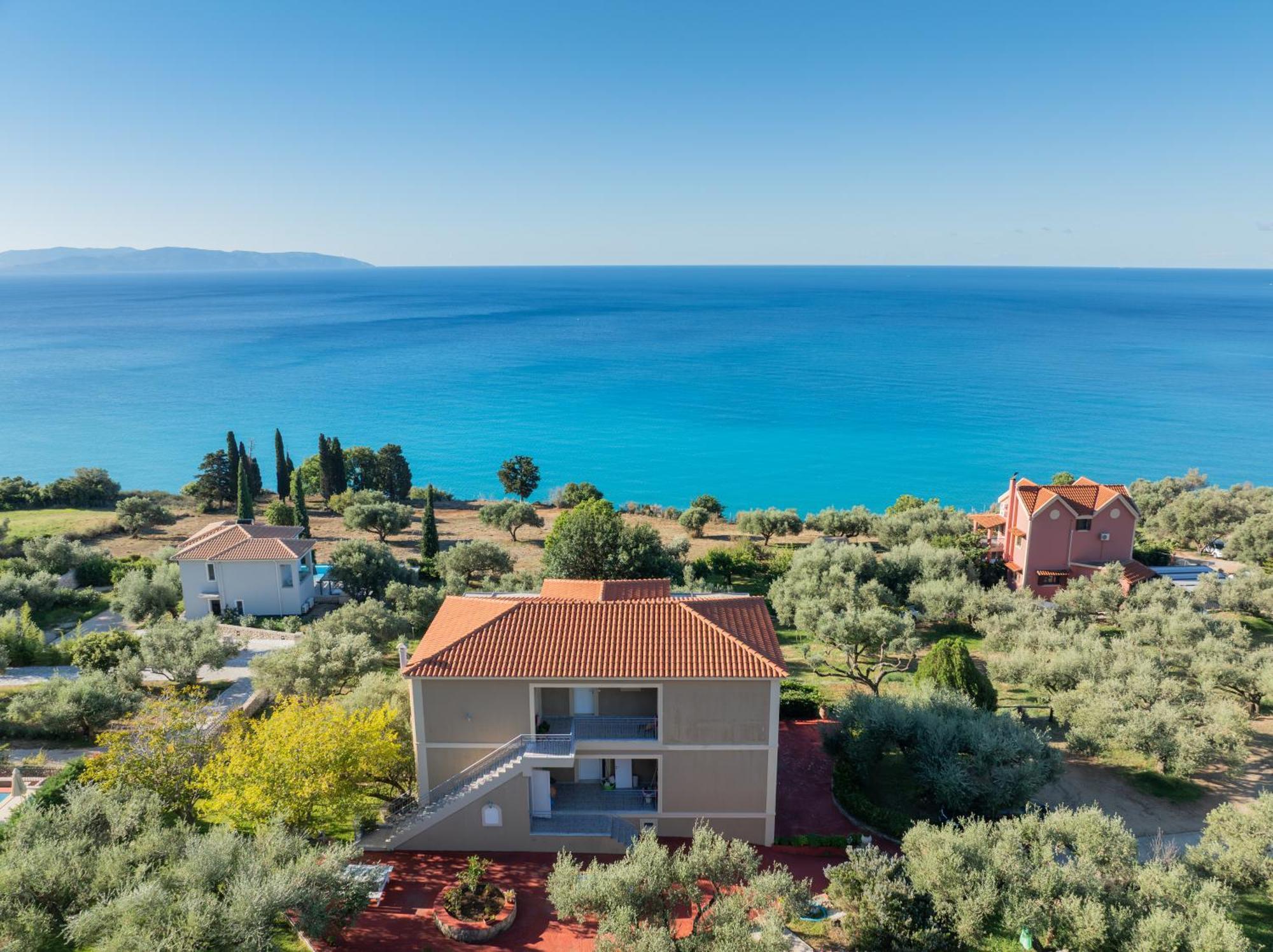 Delfinia Apartment