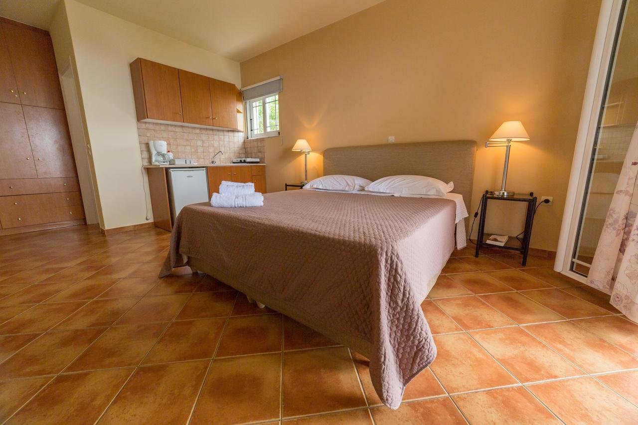 Delfinia Apartment